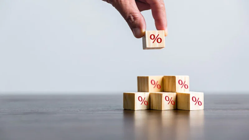 Safeguarding Your Savings: How to Choose Secure and Profitable Bank Products