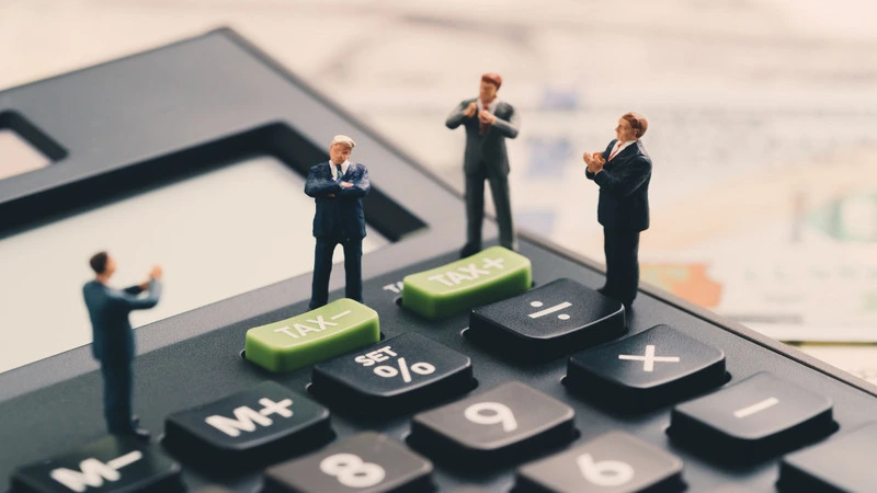 How to Choose the Right Tax Preparer for Your Needs