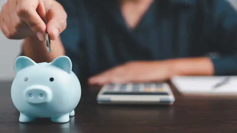 Mastering Money: Effective Savings Plans in a Low-Interest-Rate Environment